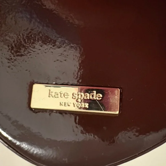 Kate Spade “Creme De La Crème” Chocolate Strawberry Leather Crossbody Bag Purse - Picture 5 of 9